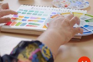 En este curso de Creación de paletas de color con acuarela con Ana Calderón, aprenderás a crear paletas de color para realizar tus ilustraciones